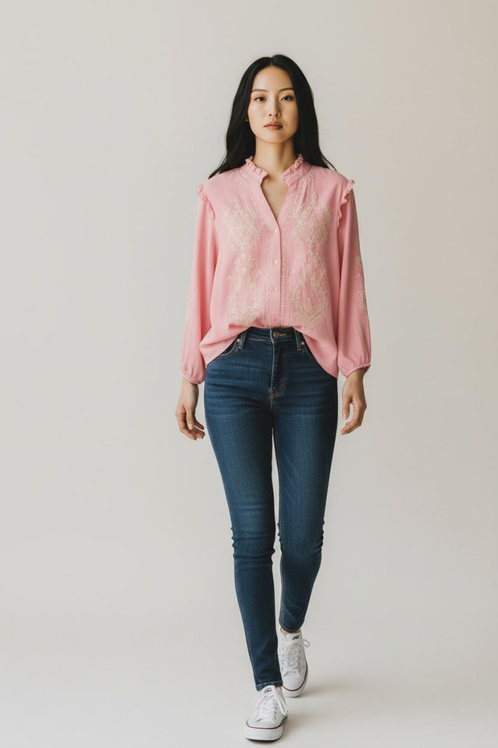 Camisa rosa bordada